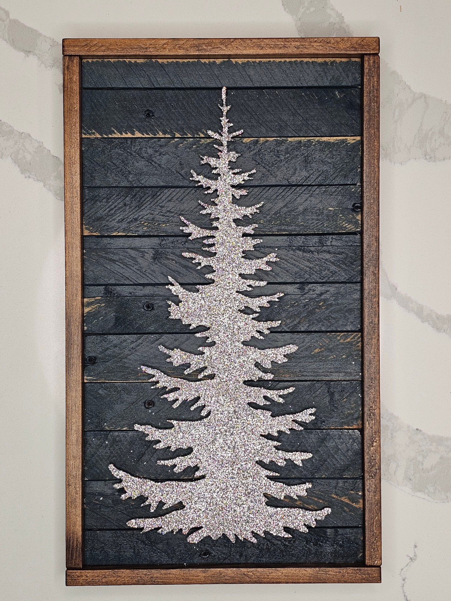 Tall Tree - Sentiment (9 by 18) (Multi)